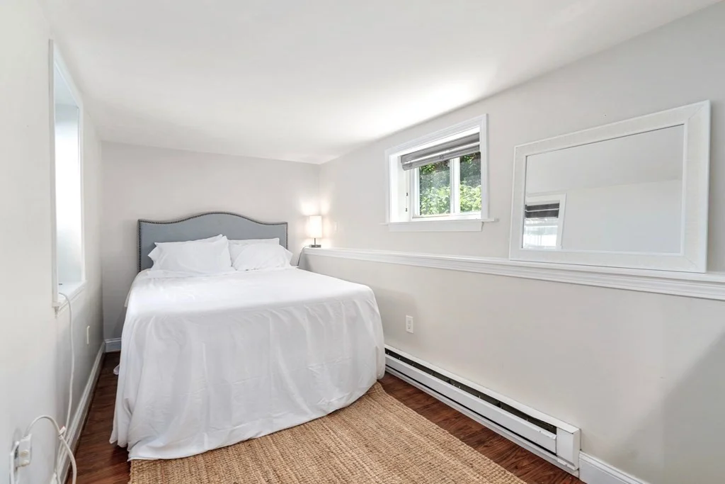1 bed, 1 bath apartment for rent at 372 Bunker Hill St Unit 1, Charlestown — photo 7 of 14