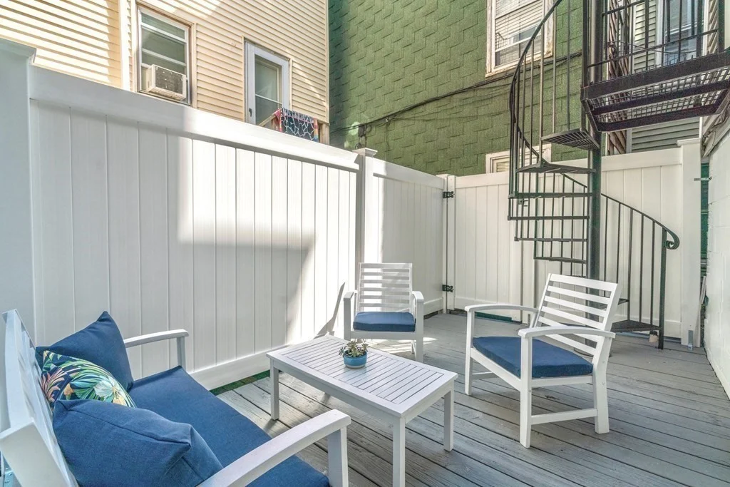 1 bed, 1 bath apartment for rent at 372 Bunker Hill St Unit 1, Charlestown