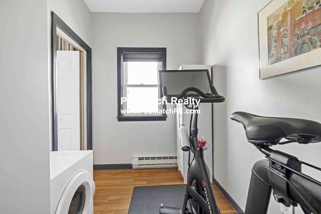 2 bed, 1 bath apartment for rent at 372 Bunker Hill St Unit 4, Boston — photo 9 of 14