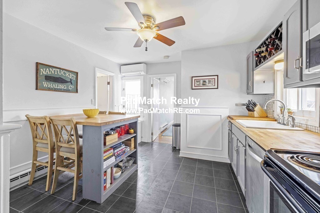 2 bed, 1 bath apartment for rent at 372 Bunker Hill St Unit 4, Boston — photo 5 of 14