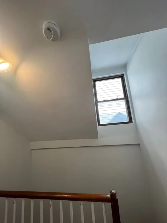3 bed, 1 bath apartment for rent at 372 Dorchester Unit 2, South Boston — photo 10 of 15