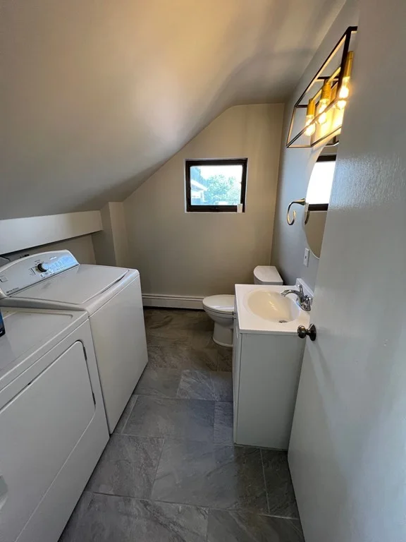 3 bed, 1 bath apartment for rent at 372 Dorchester Unit 2, South Boston — photo 12 of 15