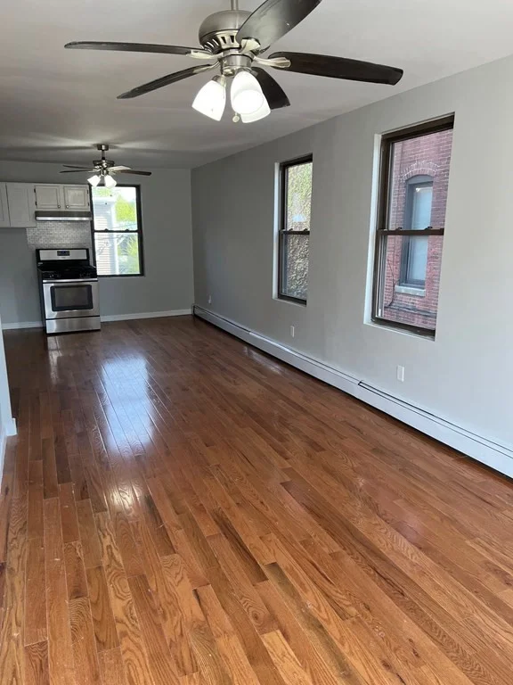 3 bed, 1 bath apartment for rent at 372 Dorchester Unit 2, South Boston — photo 5 of 15