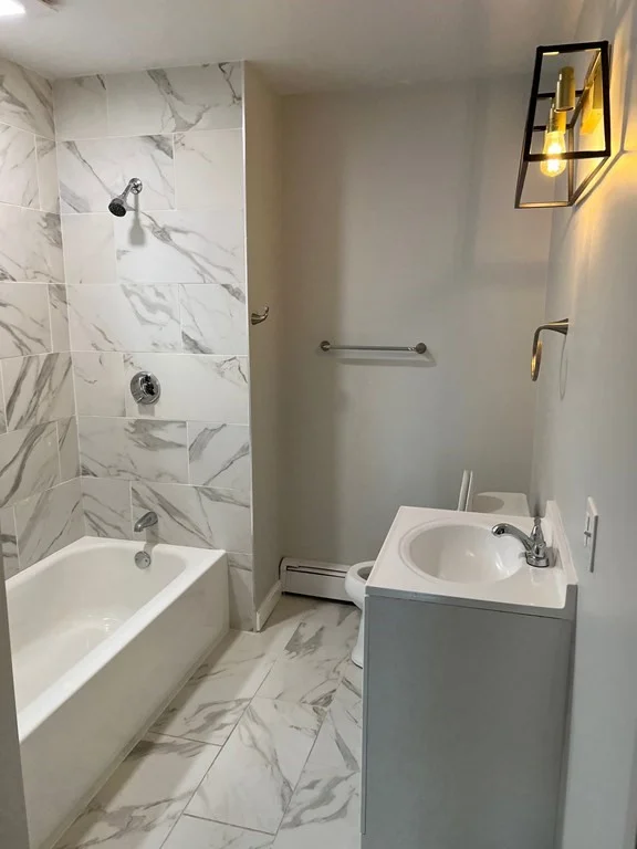 3 bed, 1 bath apartment for rent at 372 Dorchester Unit 2, South Boston — photo 9 of 15