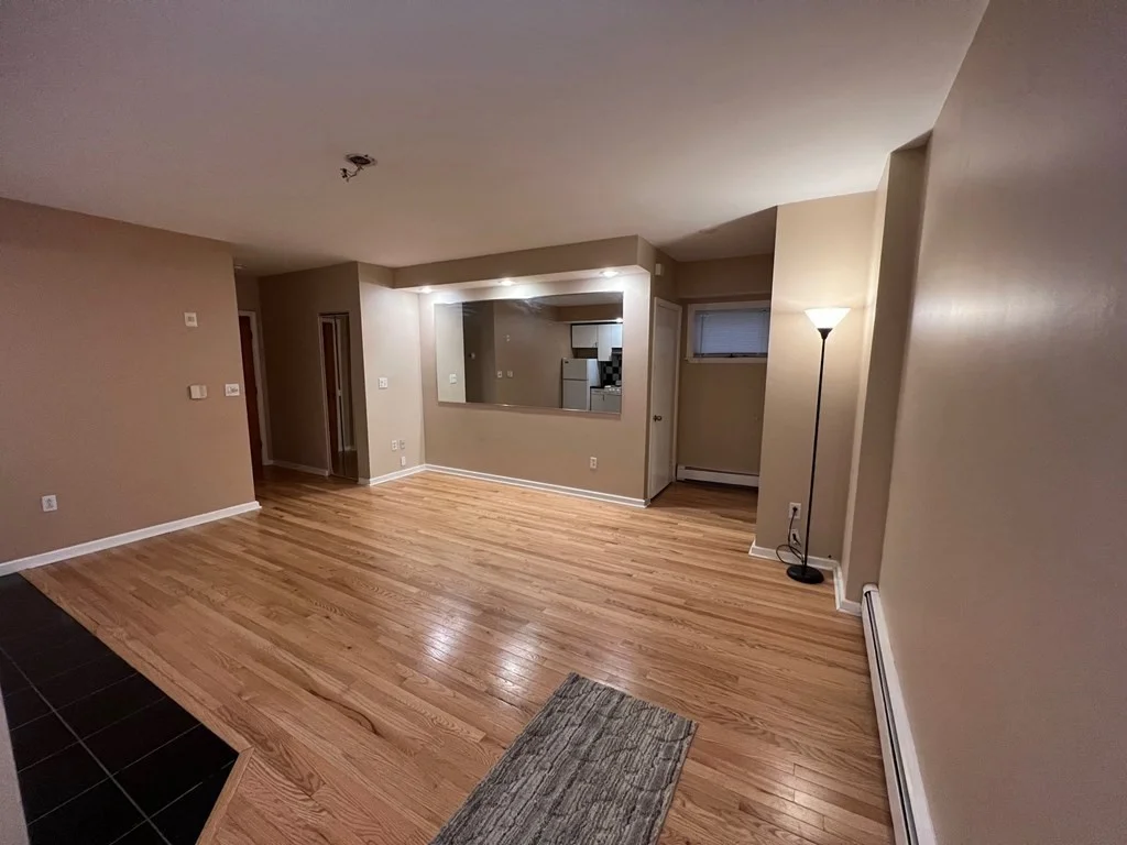 1 bed, 1 bath apartment for rent at 372 Dorchester Unit Front, South Boston — photo 5 of 14
