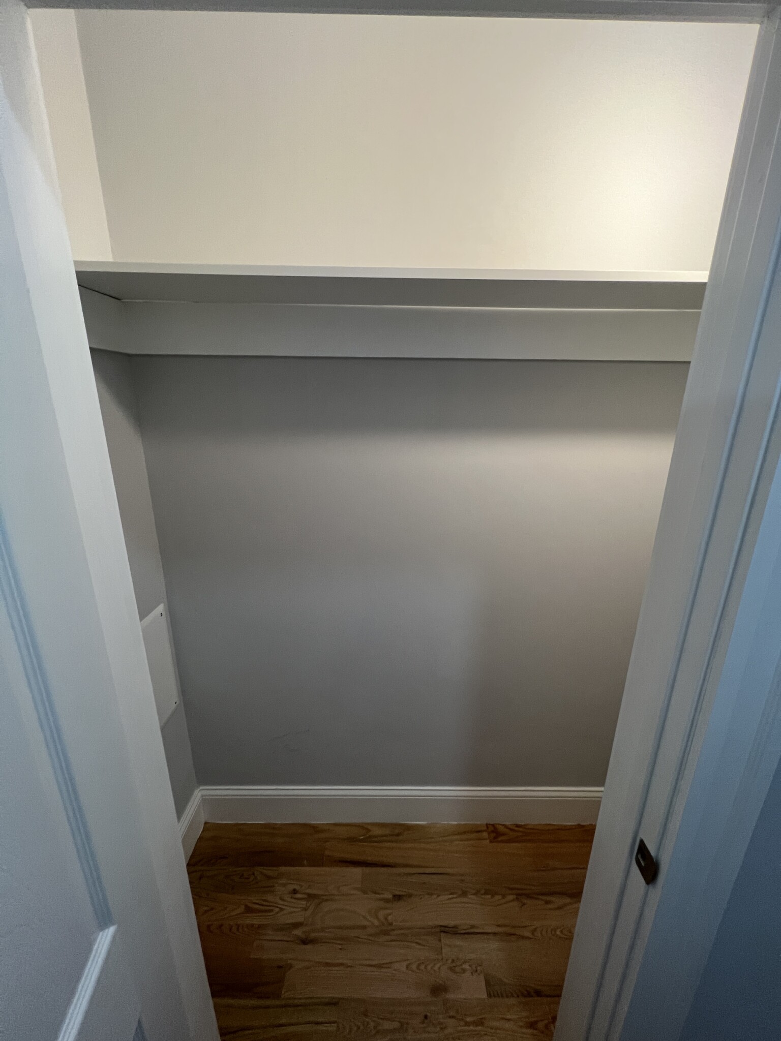 2 bed, 1 bath apartment for rent at 372 Oxford St Unit 5, Ward Two — photo 8 of 21