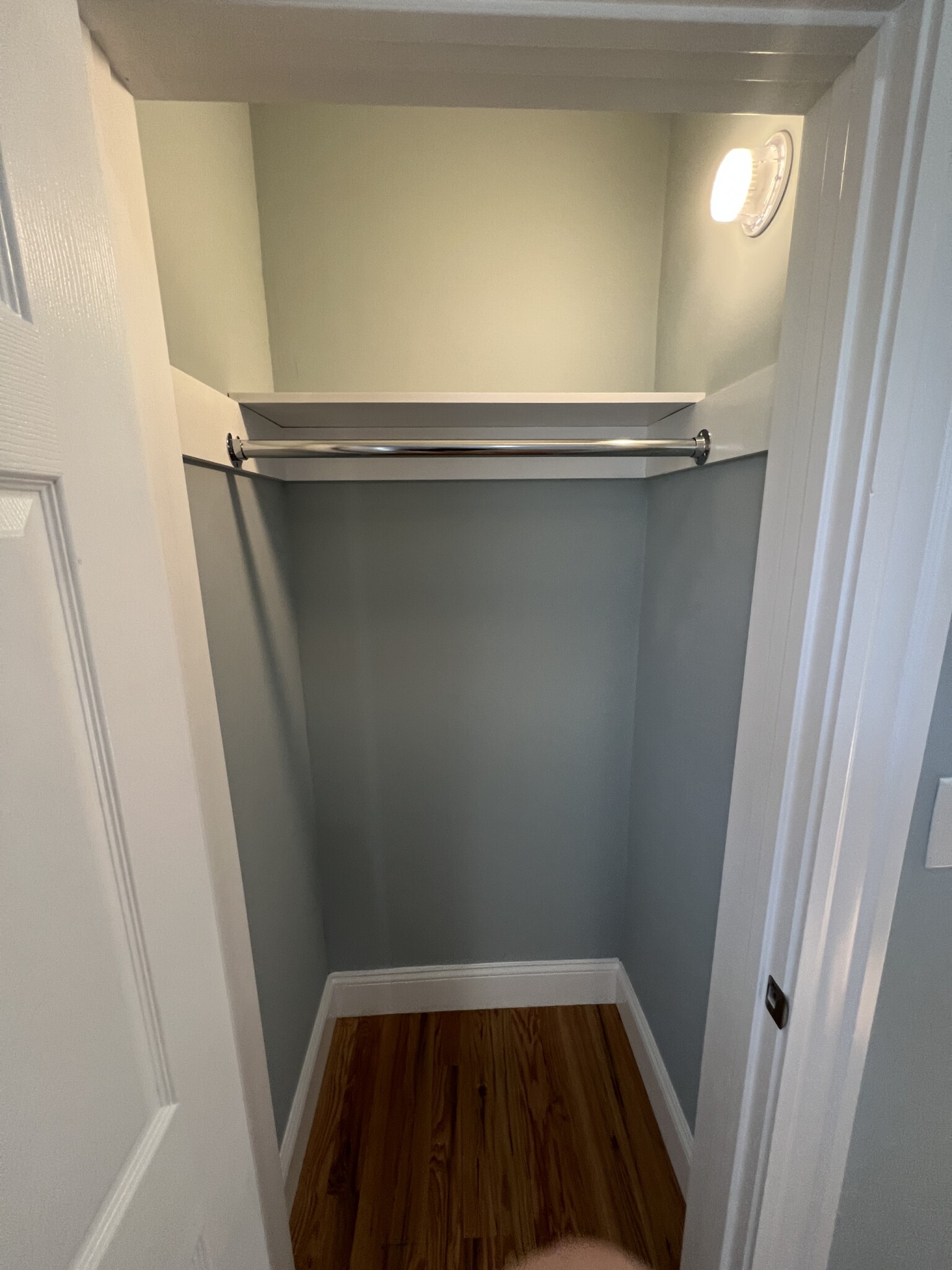 2 bed, 1 bath apartment for rent at 372 Oxford St Unit 5, Ward Two — photo 10 of 21