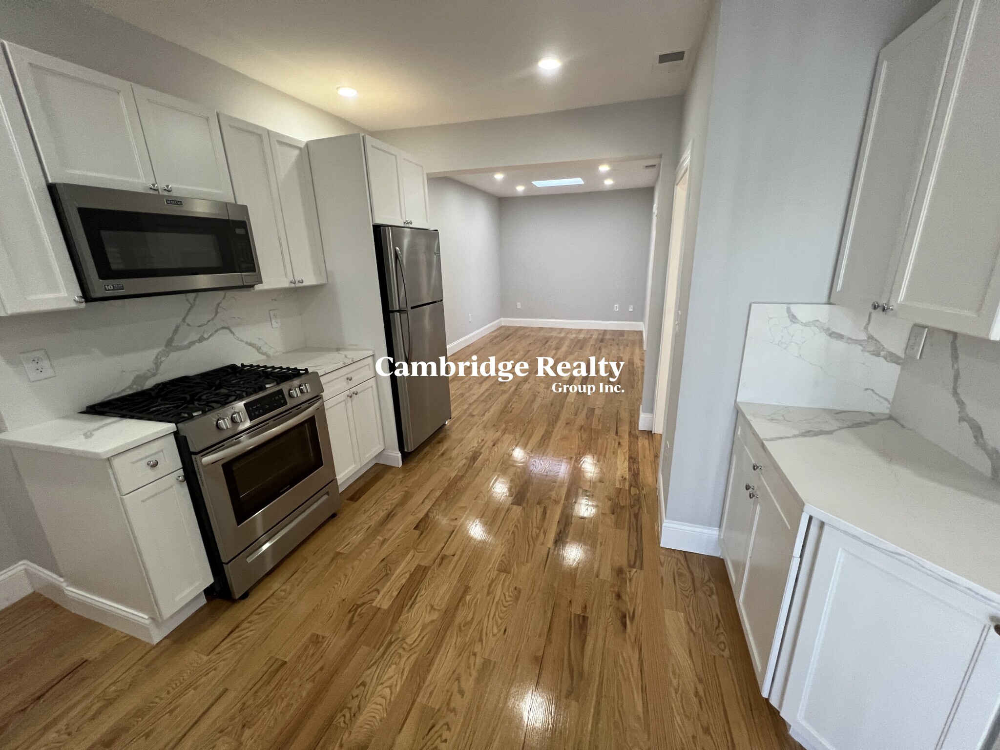 2 bed, 1 bath apartment for rent at 372 Oxford St Unit 6T, Ward Two — photo 2 of 26