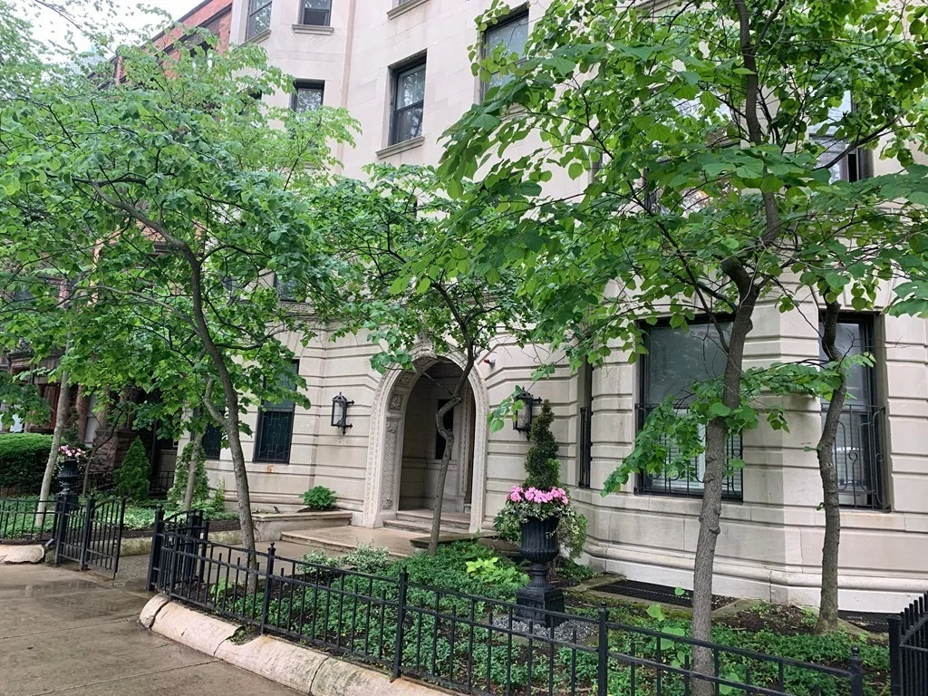 2 bed, 1 bath apartment for rent at 373 Commonwealth Ave Unit 303, Back Bay — photo 1 of 17