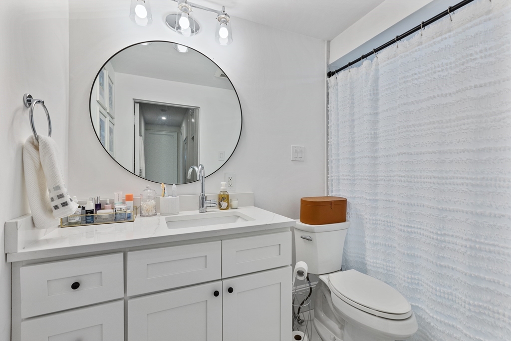 2 bed, 1 bath apartment for rent at 373 Commonwealth Ave Unit 402, Back Bay — photo 8 of 11