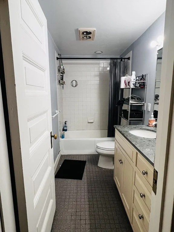 2 bed, 1 bath apartment for rent at 373 Commonwealth Ave Unit 501, Back Bay — photo 9 of 15