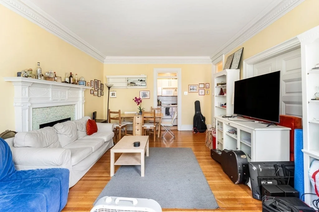 2 bed, 1 bath apartment for rent at 373 Commonwealth Ave Unit 501, Back Bay — photo 2 of 15