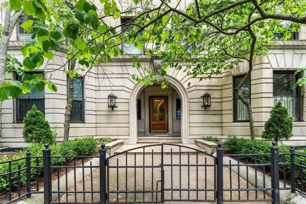 2 bed, 1 bath apartment for rent at 373 Commonwealth Ave Unit 501, Back Bay — photo 15 of 15
