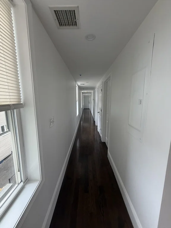 4 bed, 1 bath apartment for rent at 373 Crescent Ave Unit 1, Chelsea — photo 9 of 13