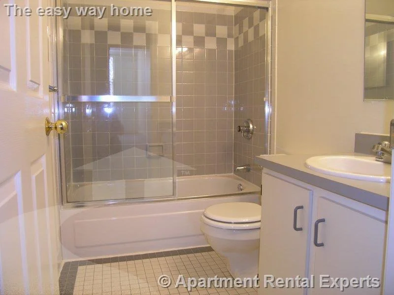 3 bed, 2 bath apartment for rent at 373 Highland Ave Unit 314, Davis Square — photo 4 of 11