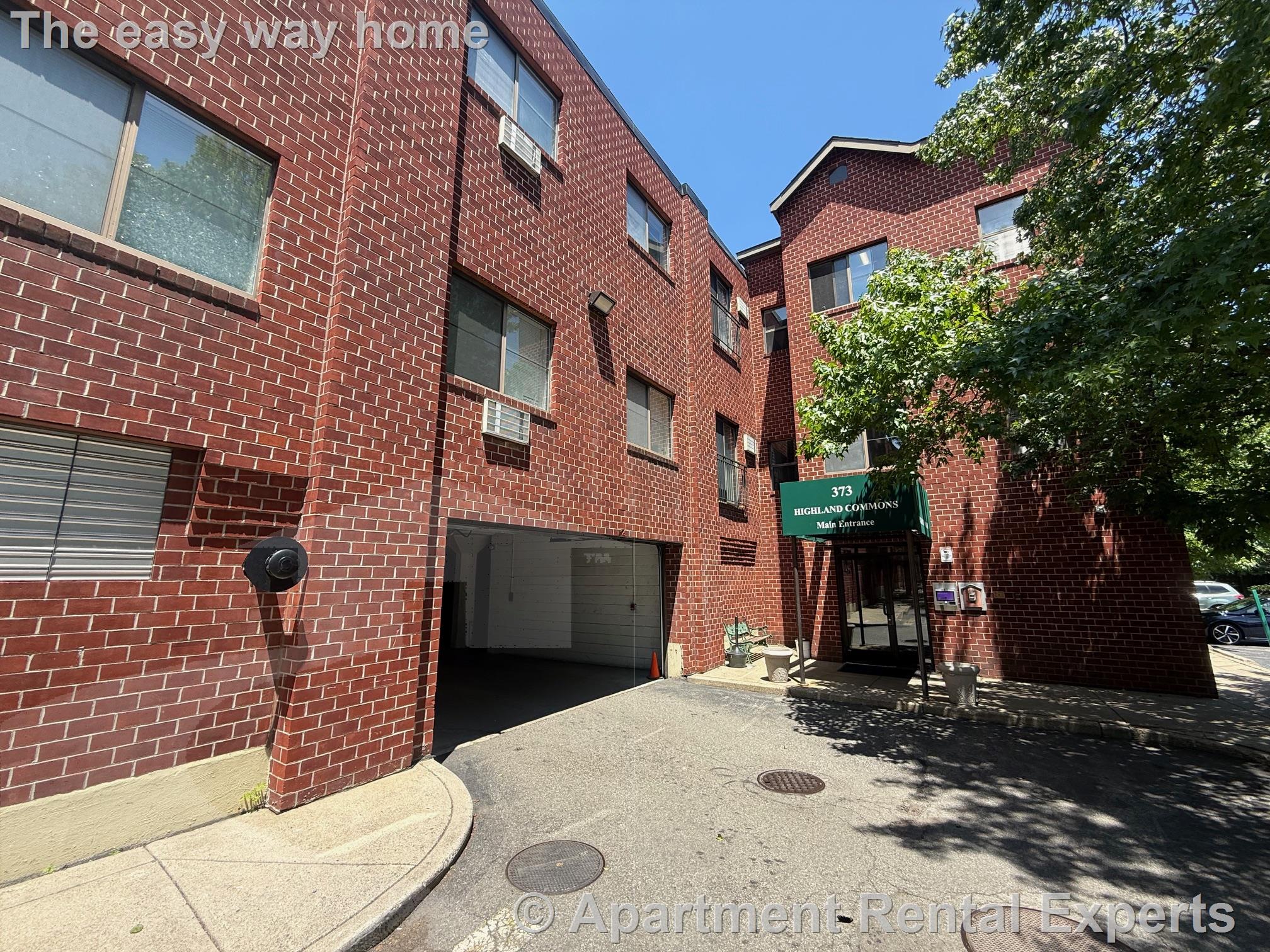 1 bed, 1 bath apartment for rent at 373 Highland Ave Unit 318, Davis Square — photo 2 of 14