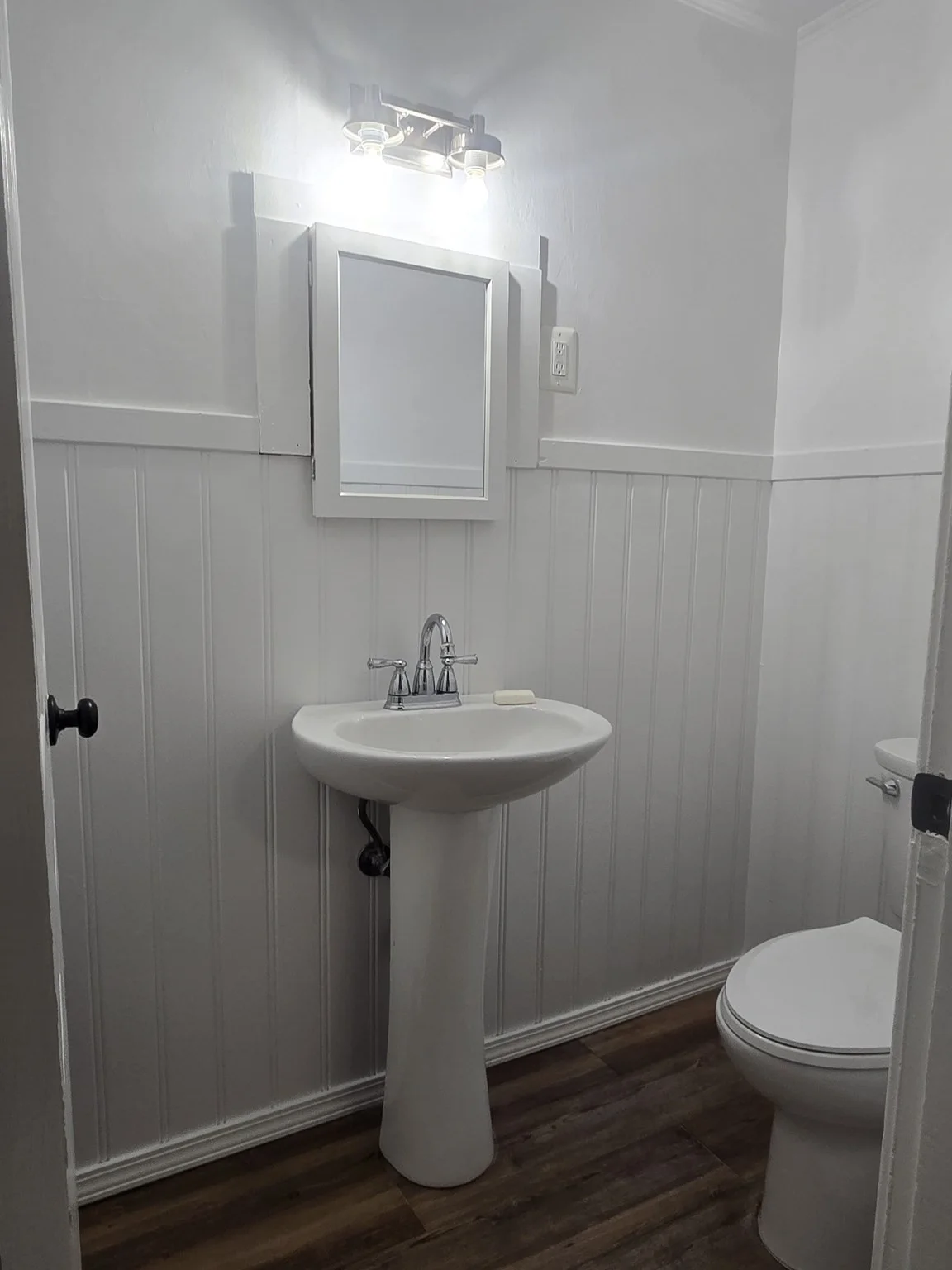 4 bed, 1 bath apartment for rent at 373 Hollis Unit 1, Framingham — photo 13 of 16