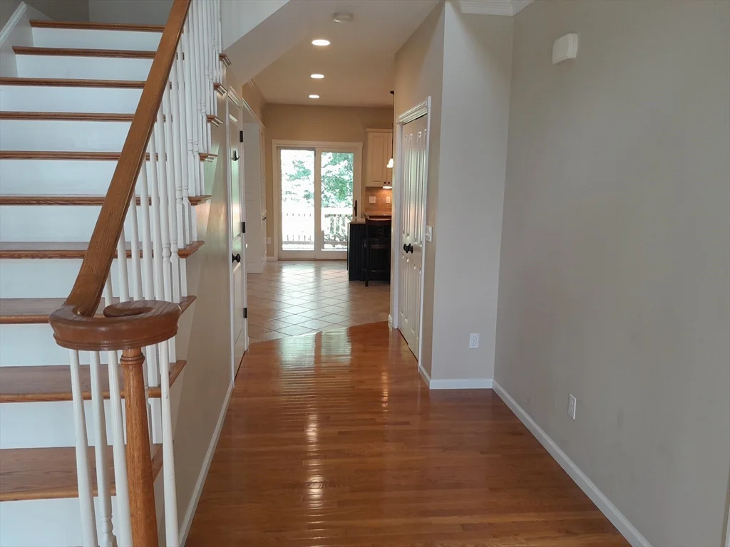 4 bed, 2 bath apartment for rent at 373 Littlefield Ln Unit 0, Marlborough — photo 20 of 36