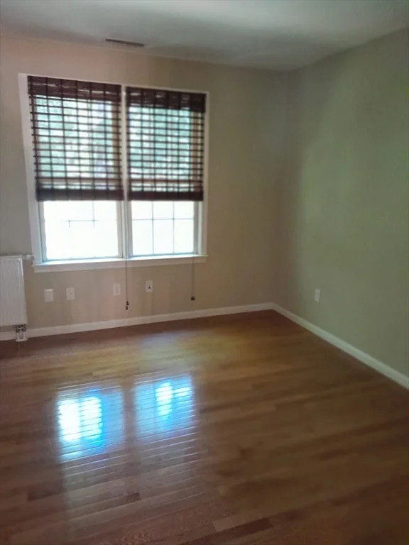 4 bed, 2 bath apartment for rent at 373 Littlefield Ln Unit 0, Marlborough — photo 29 of 36