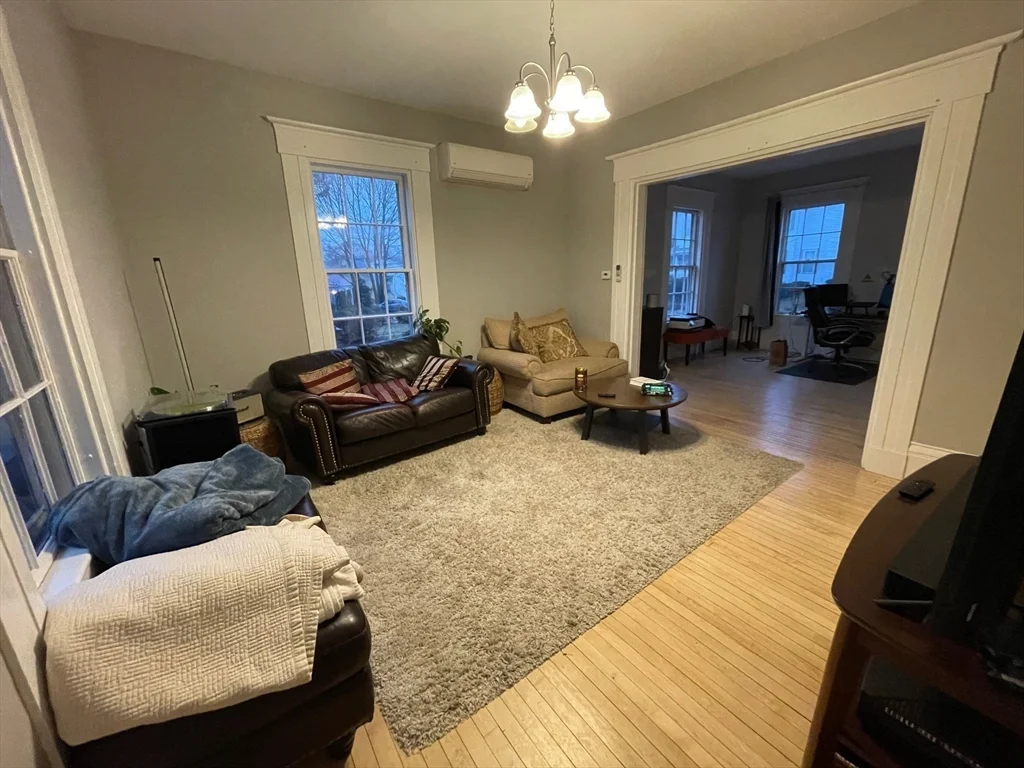 4 bed, 2 bath apartment for rent at 373 Pleasant, Melrose — photo 6 of 16