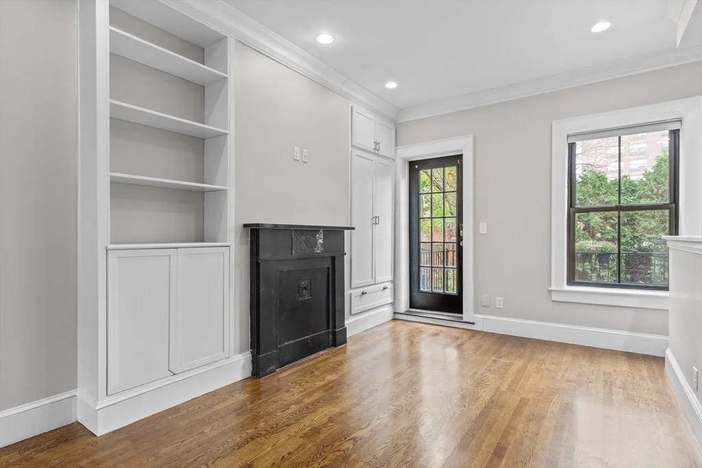 2 bed, 1 bath apartment for rent at 373 Shawmut Ave Unit 1, South End — photo 6 of 27