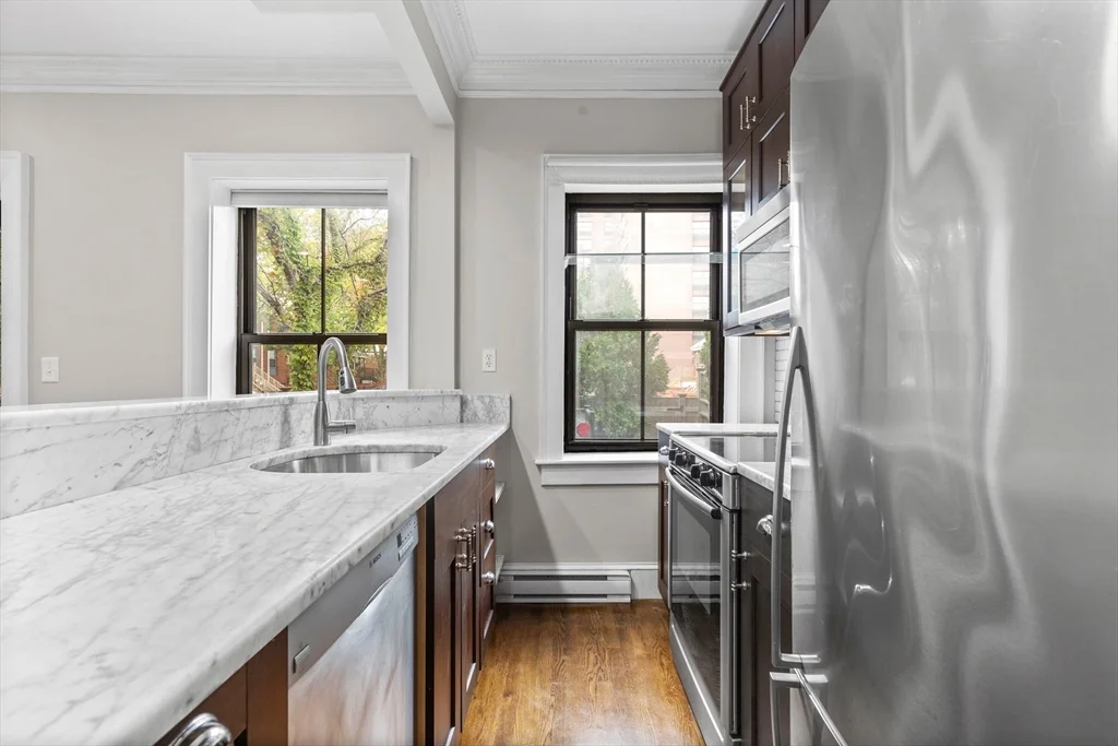 2 bed, 1 bath apartment for rent at 373 Shawmut Ave Unit 1, South End — photo 10 of 27