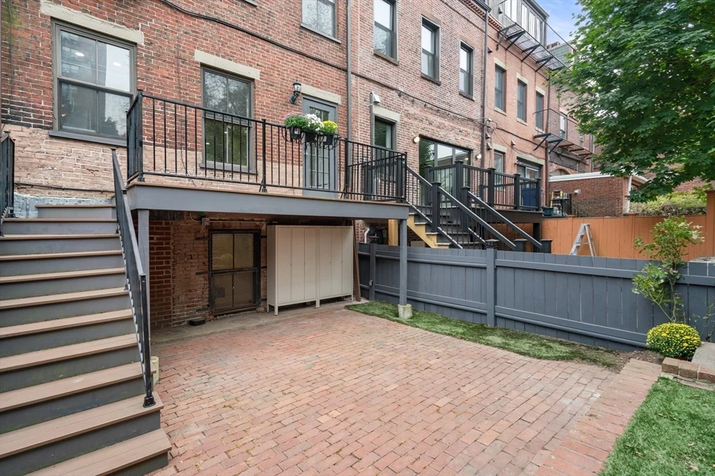2 bed, 1 bath apartment for rent at 373 Shawmut Ave Unit 1, South End — photo 25 of 27