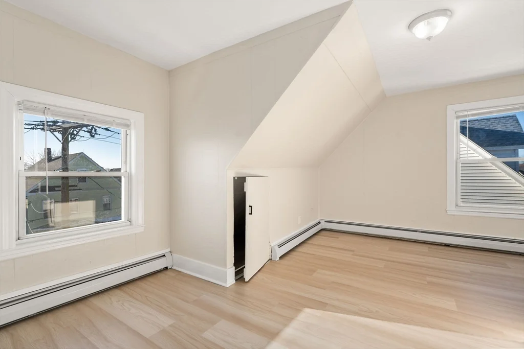 3 bed, 2 bath apartment for rent at 374-2 Shirley Unit 2, Winthrop Beach — photo 3 of 14