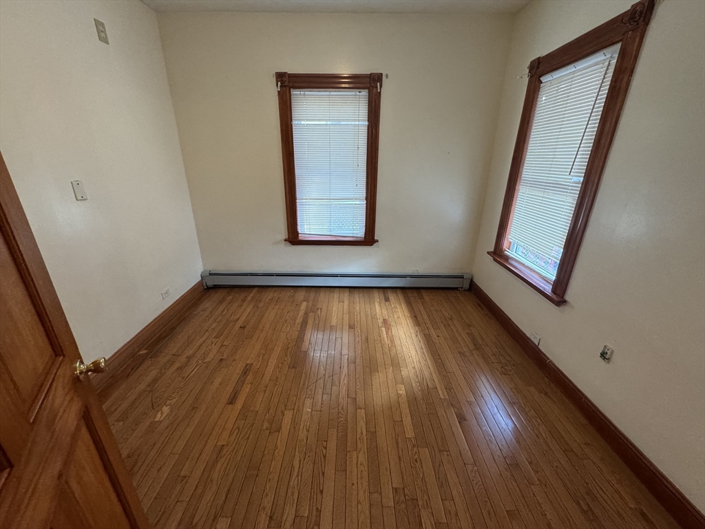 4 bed, 1 bath apartment for rent at 374 Bowdoin St Unit 1, Dorchester — photo 10 of 29