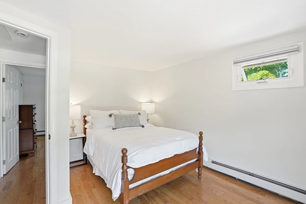 4 bed, 2 bath apartment for rent at 374 First Parrish Unit 1, Scituate — photo 20 of 27