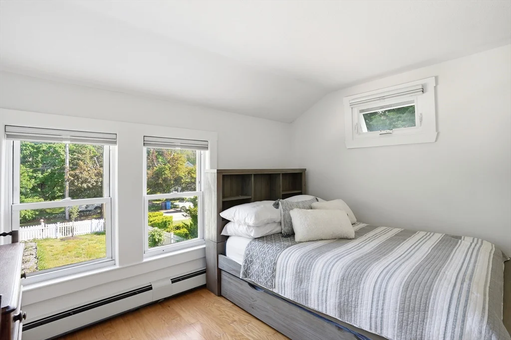 4 bed, 2 bath apartment for rent at 374 First Parrish Unit 1, Scituate — photo 25 of 27