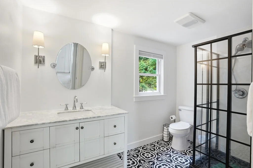 4 bed, 2 bath apartment for rent at 374 First Parrish Unit 374, Scituate — photo 19 of 27