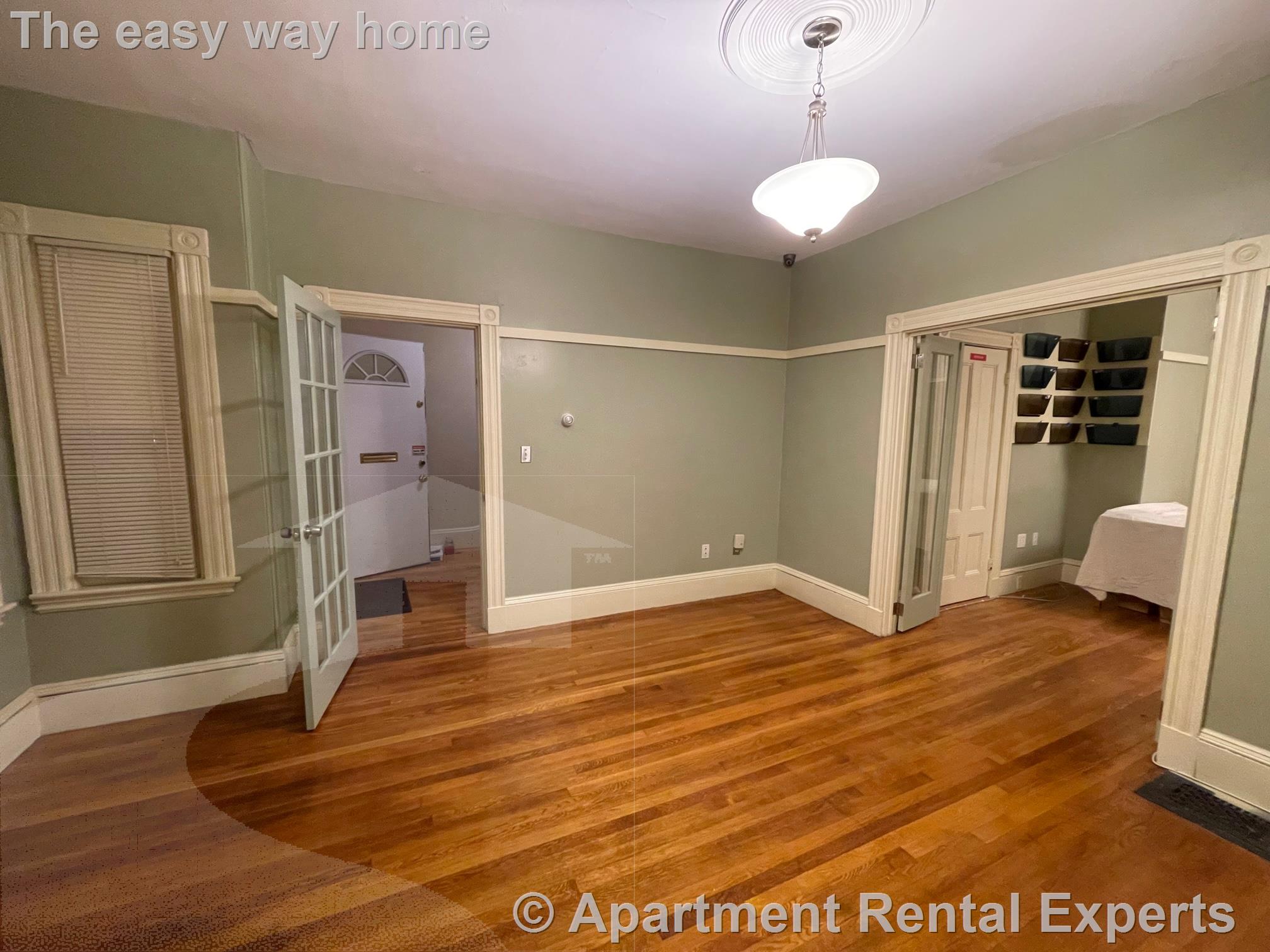 3 bed, 1 bath apartment for rent at 374 Highland Ave, Davis Square