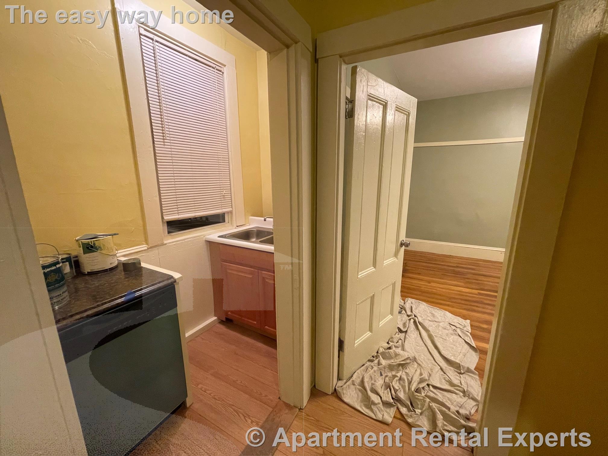 3 bed, 1 bath apartment for rent at 374 Highland Ave, Davis Square — photo 11 of 34