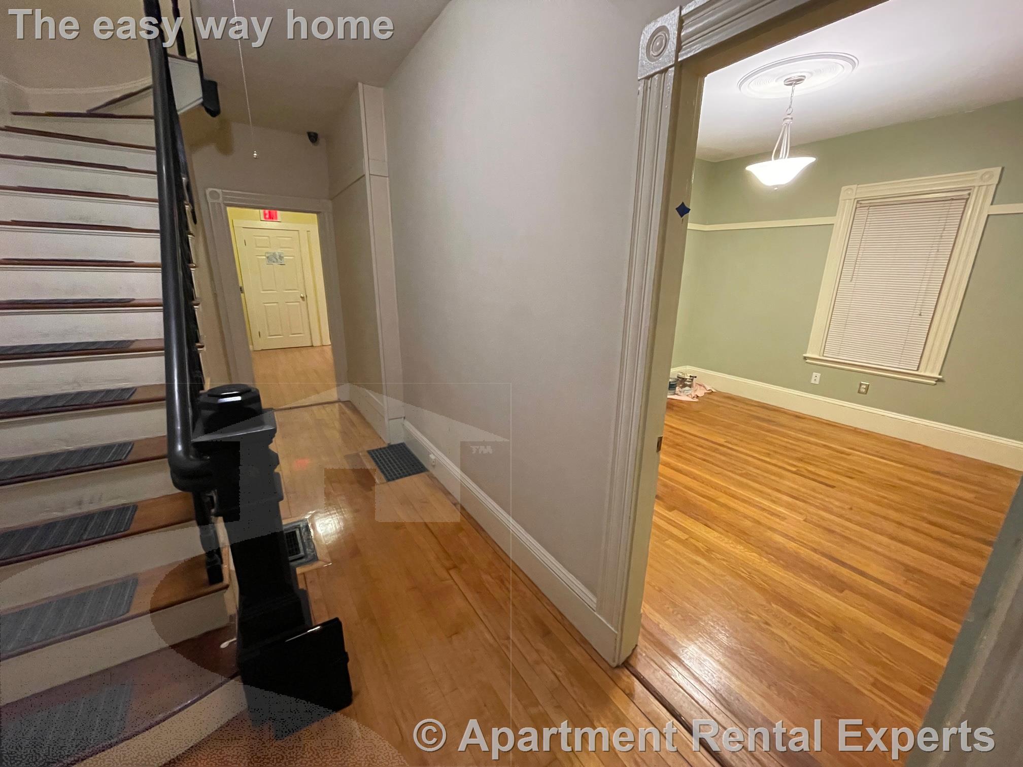 3 bed, 1 bath apartment for rent at 374 Highland Ave, Davis Square — photo 3 of 34