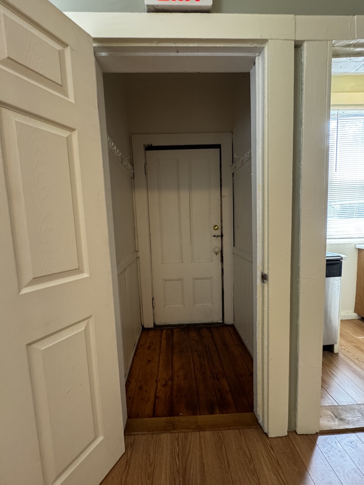 3 bed, 1.5 bath apartment for rent at 374 Highland Ave Unit SF, Davis Square — photo 12 of 25
