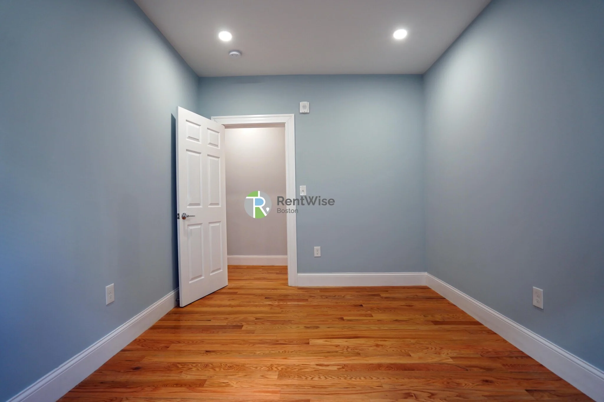 2 bed, 1 bath apartment for rent at 374 Oxford St Unit 2, Baldwin — photo 18 of 20