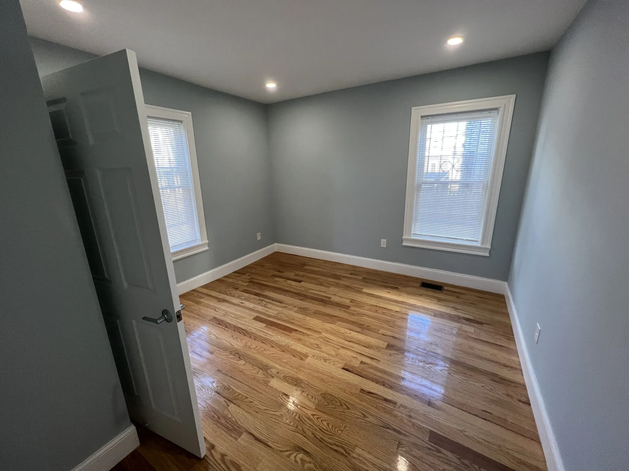 2 bed, 1 bath apartment for rent at 374 Oxford St Unit 2A, Baldwin — photo 12 of 19
