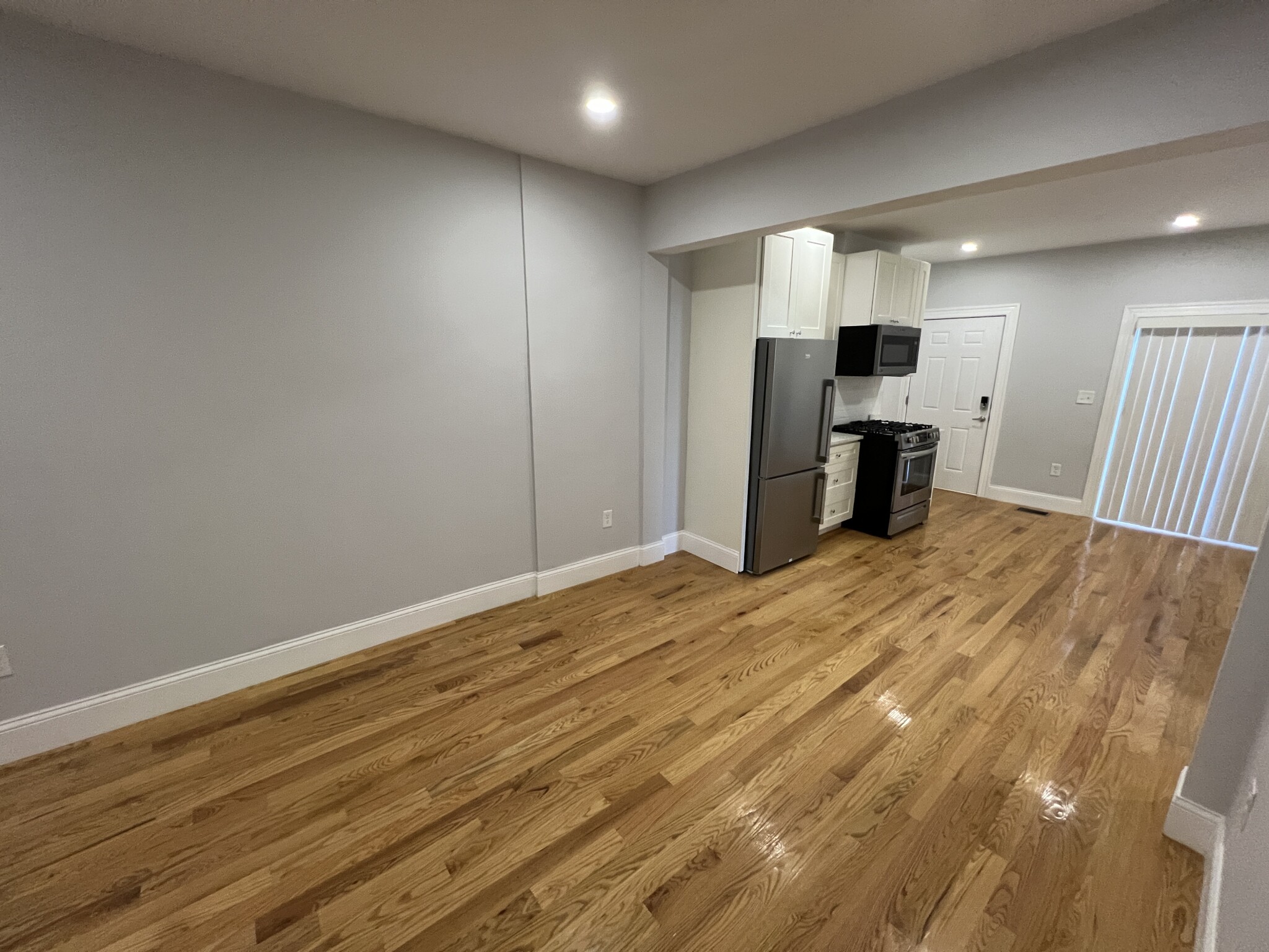 2 bed, 1 bath apartment for rent at 374 Oxford St Unit 2O, Baldwin — photo 17 of 32