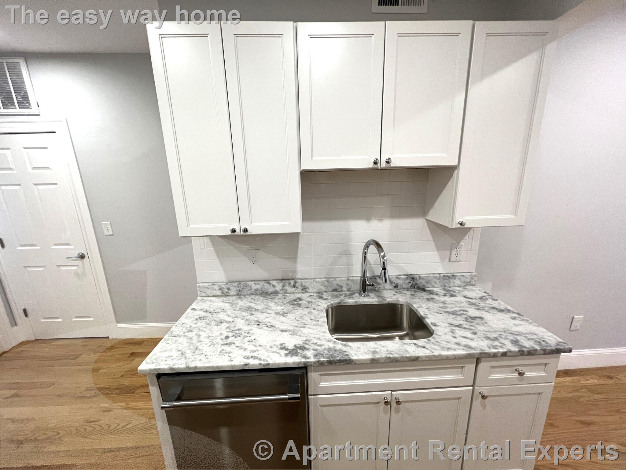 2 bed, 1 bath apartment for rent at 374 Oxford St Unit 6, Porter Square — photo 4 of 19