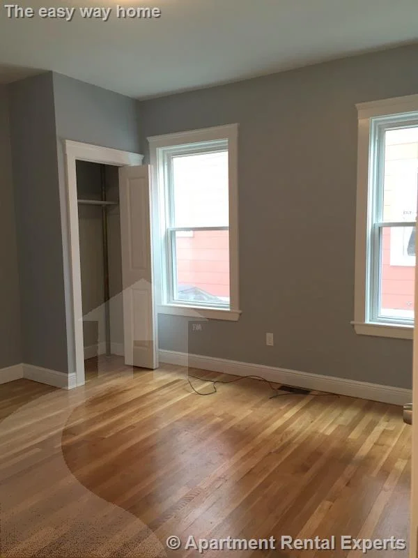 4 bed, 1 bath apartment for rent at 374 Prospect St Unit 1, Inman Square — photo 8 of 13