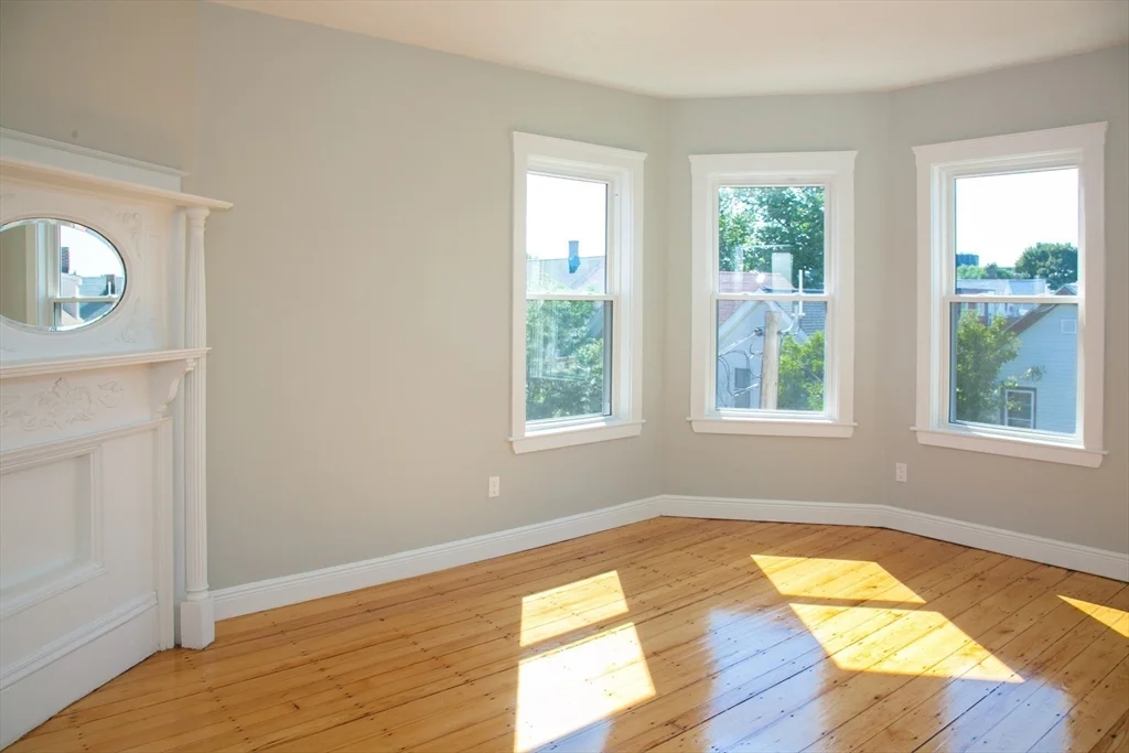 5 bed, 1 bath apartment for rent at 374 Prospect Unit 3A, Inman Square — photo 5 of 12