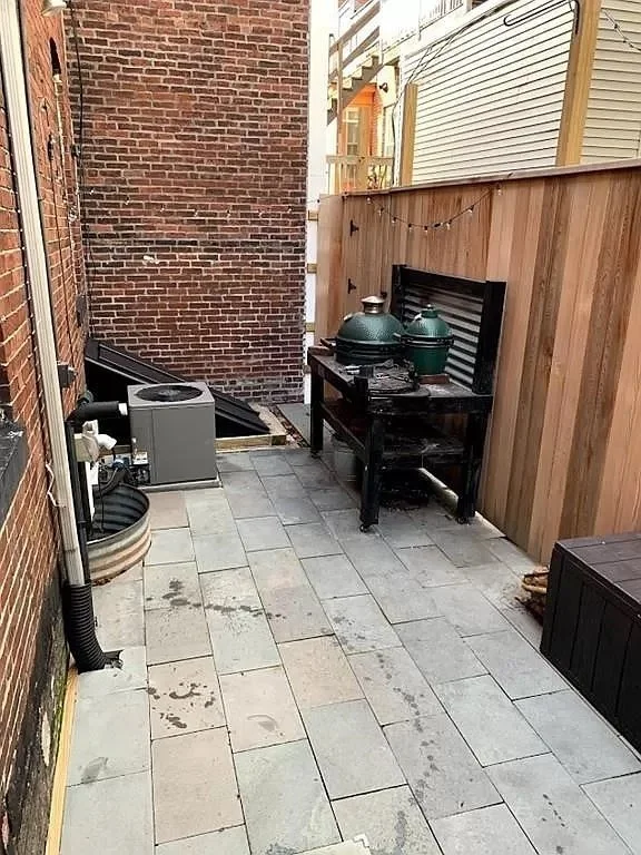 3 bed, 1 bath apartment for rent at 374 Silver St Unit 374, South Boston — photo 9 of 9