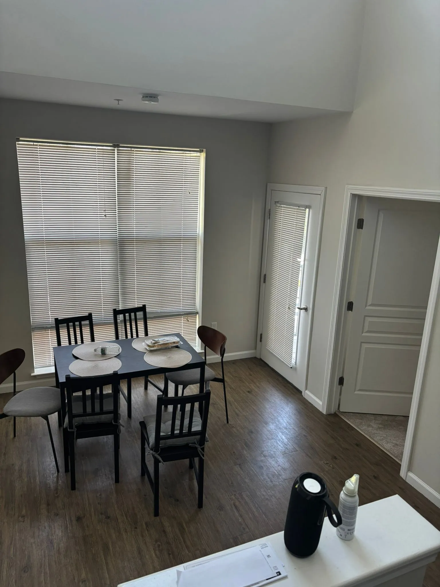 2 bed, 1 bath apartment for rent at 375 Acorn Park Dr Unit 3, Belmont — photo 2 of 9