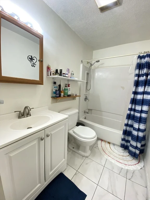 2 bed, 1 bath apartment for rent at 375 Aiken Ave Unit 6, Lowell — photo 7 of 7