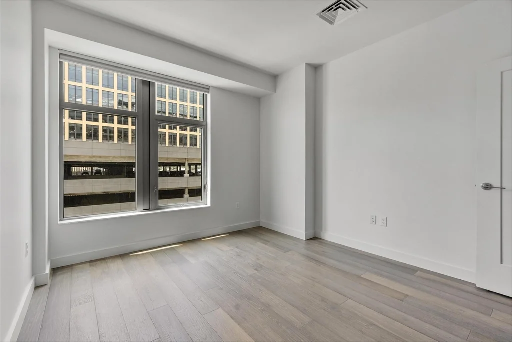 2 bed, 1 bath apartment for rent at 375 Canal St Unit 703PR, Assembly Square — photo 14 of 40