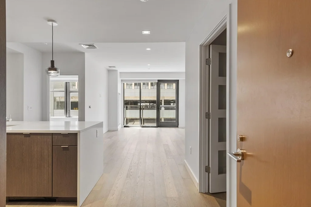 2 bed, 1 bath apartment for rent at 375 Canal St Unit 703PR, Assembly Square — photo 21 of 40