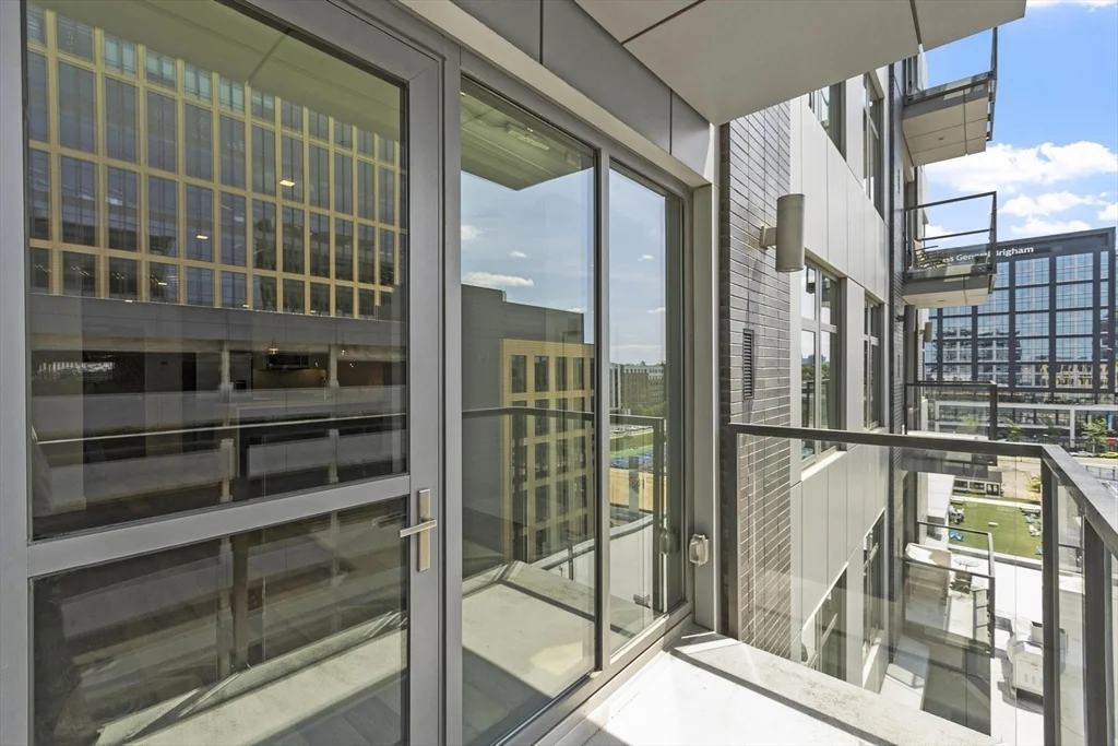 2 bed, 1 bath apartment for rent at 375 Canal St Unit 703PR, Assembly Square — photo 18 of 40