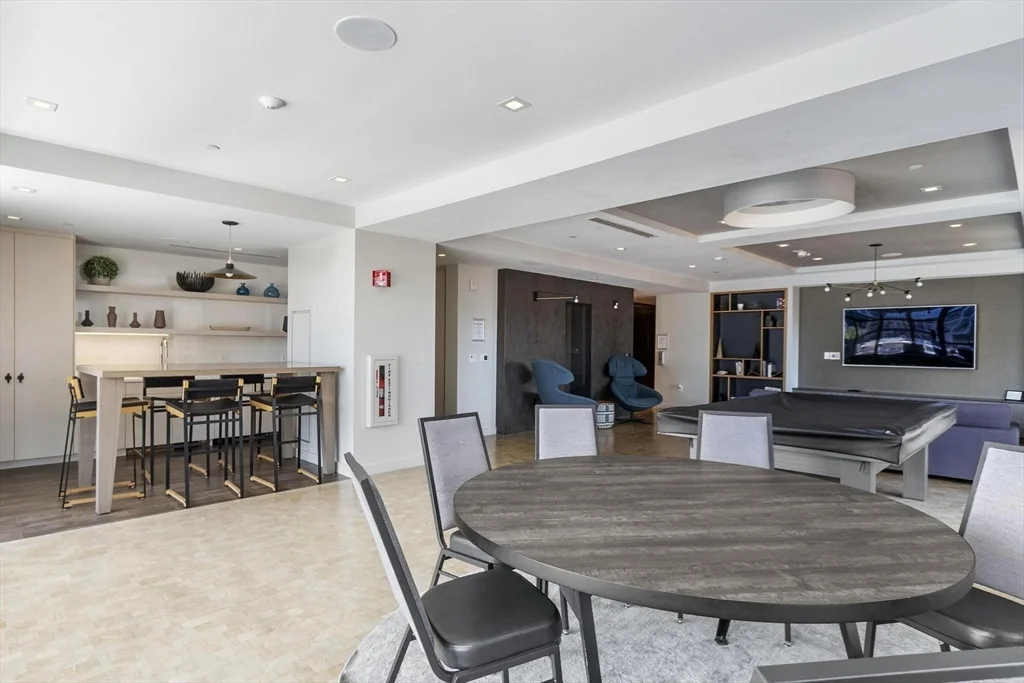 2 bed, 1 bath apartment for rent at 375 Canal St Unit 703PR, Assembly Square — photo 34 of 40