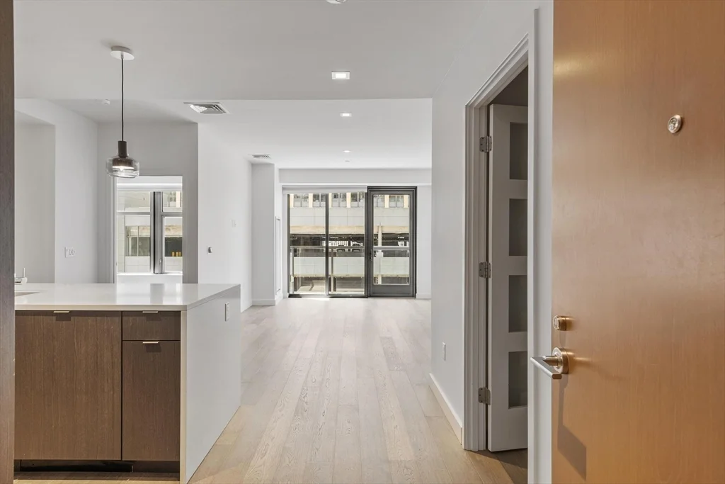 2 bed, 1 bath apartment for rent at 375 Canal St Unit 703R, Assembly Square — photo 21 of 40